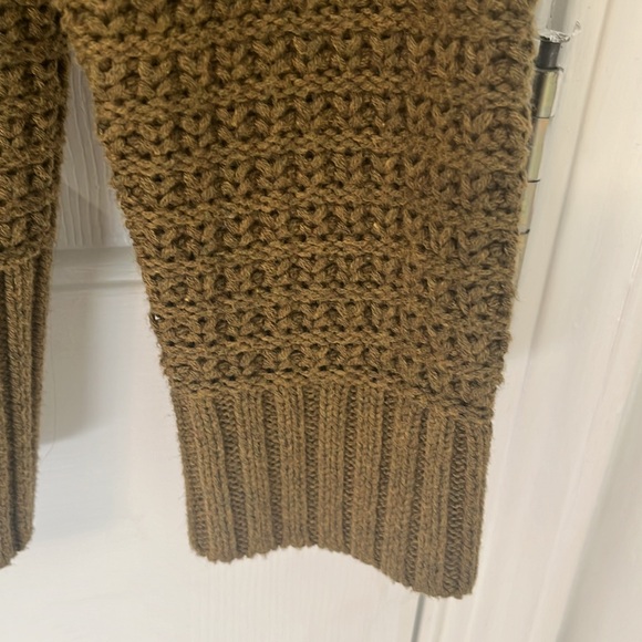 Rachel Zoe Olive Green Knit Sweater Size Small - Picture 5 of 8